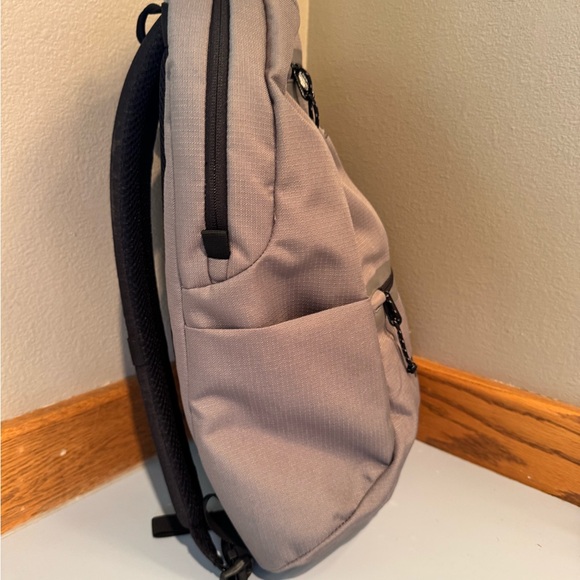 OGIO Gray Backpack 20L - Picture 6 of 6